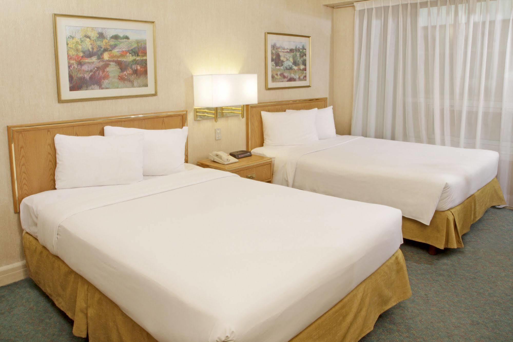 Travohotel Monterrey Historico מראה חיצוני תמונה