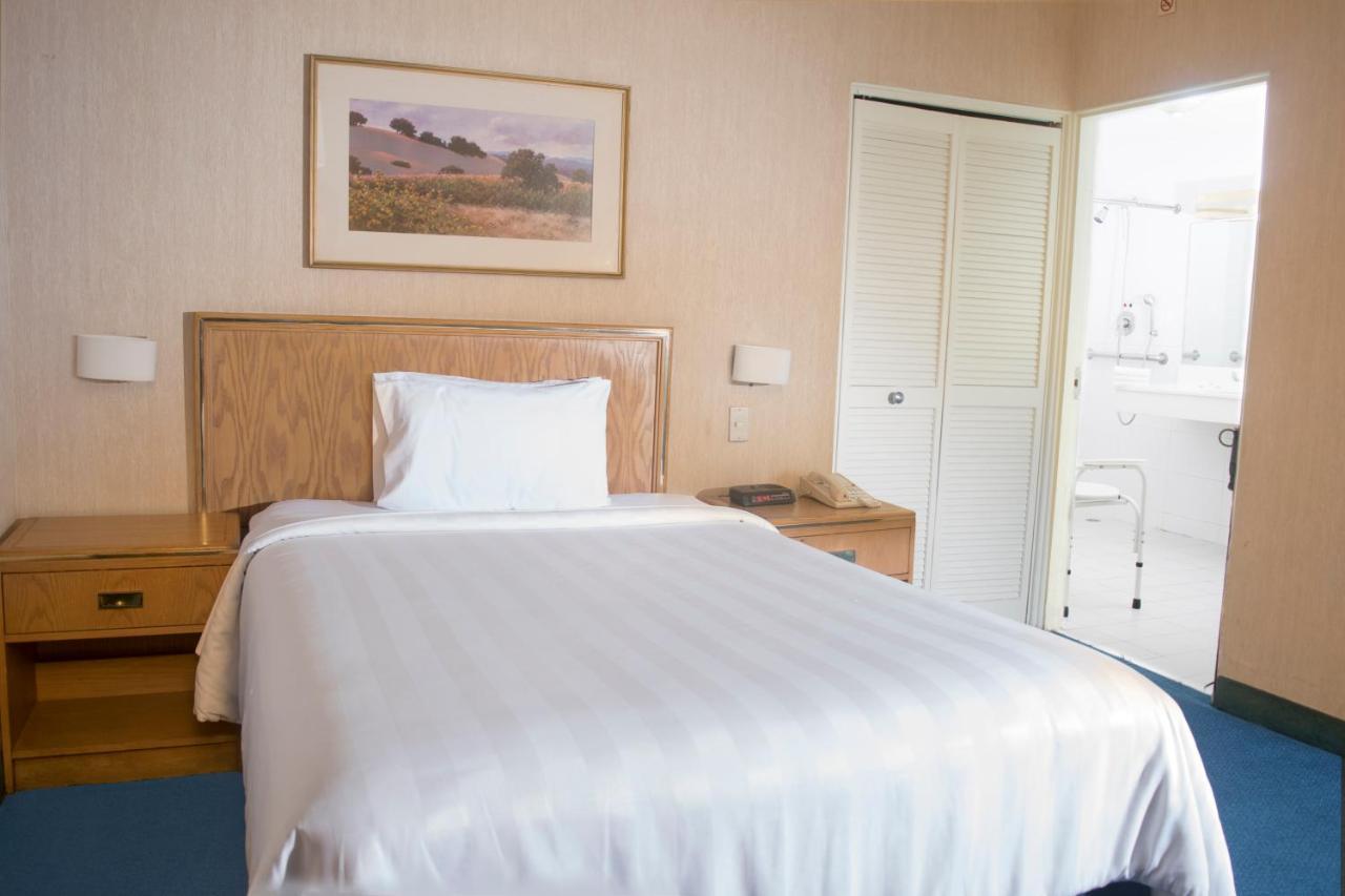 Travohotel Monterrey Historico מראה חיצוני תמונה